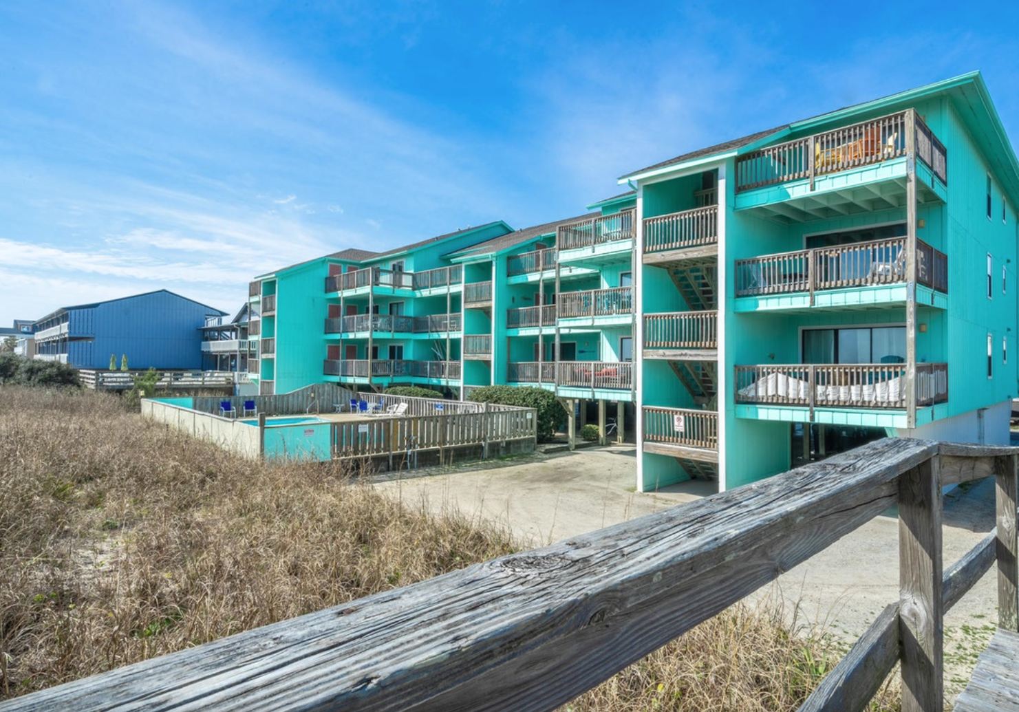 Resort Winds VI Condos